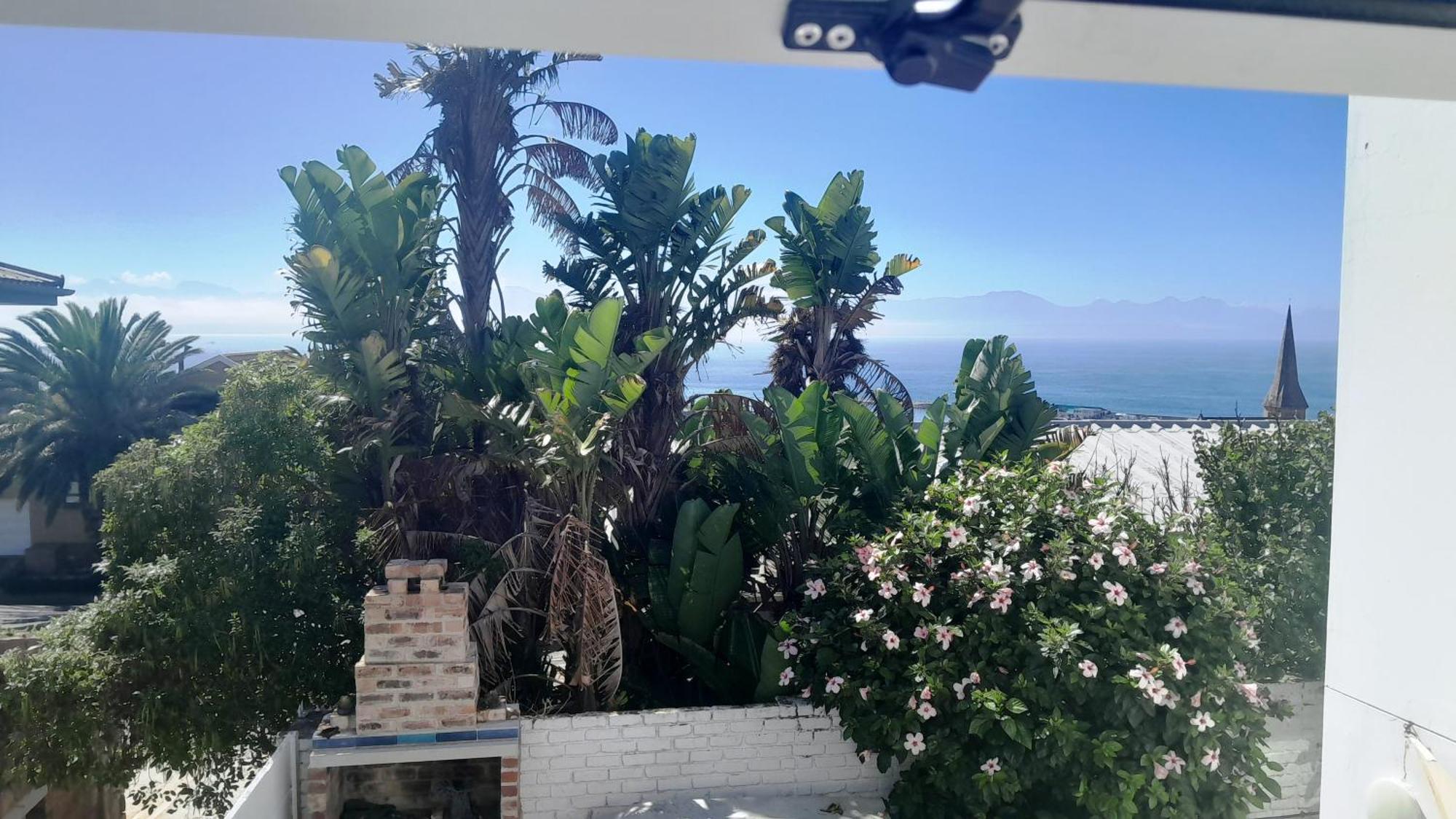 View From The Hill Apartment Mossel Bay Exterior photo